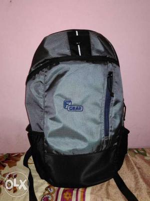 NEW F Gear Rocco 23 Ltrs grey Casual Backpack