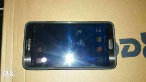 Samsung galaxy note3 32gb Phone is very good