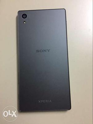 Sony Xperia Z5 dual with 07 months warranty left
