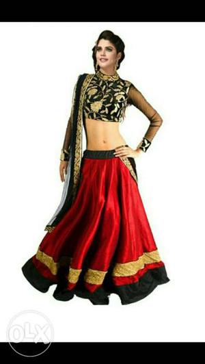 Black And Red Printed Crop Top Sari