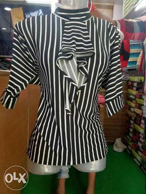 Black And White Elbow Sleeve Stripes Top