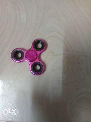 Pink 3-lobed Hand Spinner