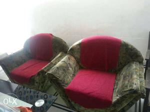 Red And Brown Mossy Oak Armchairs urgent
