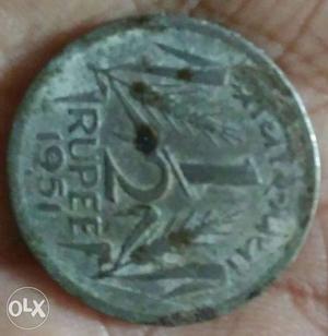 Round Gray 1/2 India Rupee Coin