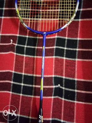 Yonex muscle power 700 badminton racket Good