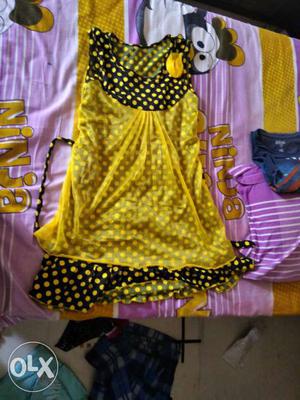 Black And Yellow Polka Dot Scoop-neck Sleeveless Dress