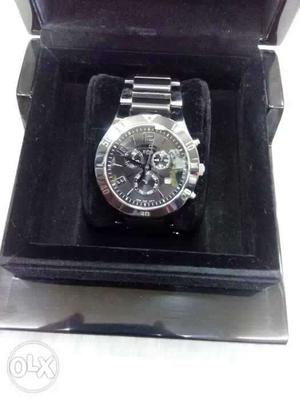 Black Chronograph Watch With Silver Link