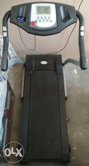 Brand new Afton motorized 12 speed treadmill with