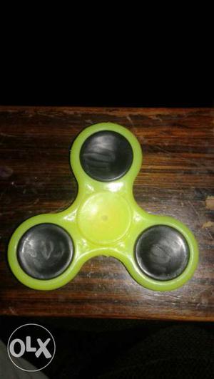 Green 3-blades Fidget Spinner