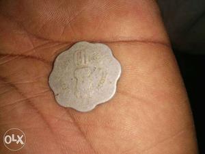 Indian old 10paisa coin