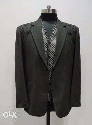 Mens Hand Embroidered 3 Piece Suit for weddding & Functions.