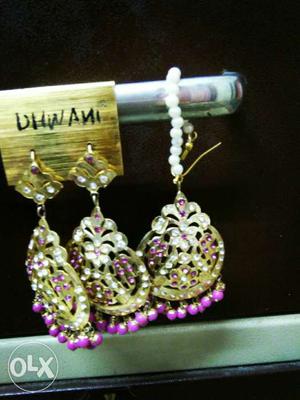New pink Earrings with tika