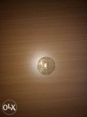 Round Gold 20 Indian Coin
