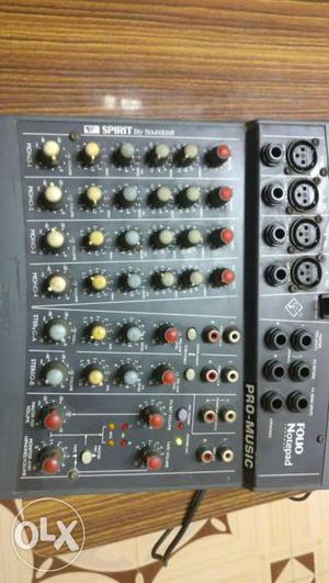 Spirit By Soundcraft Audio Mixer in Good Condition