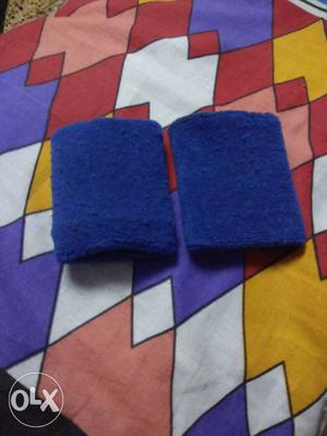Sweat bands blue color 10 days old best quality