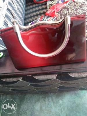 Women's Red Patent Lather Tote Bag