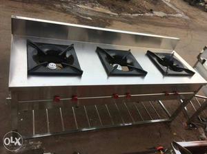 Black And Silver 3-burner Gas Range newly furnished it's my