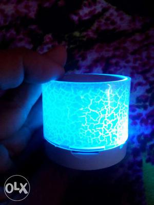 Bluetooth speaker With led lights. Chargeable.