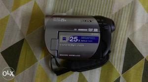 Gray And Black Sony Video Camera