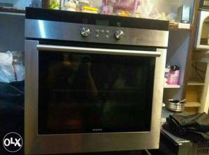 Siemens inbuilt convection oven for home or