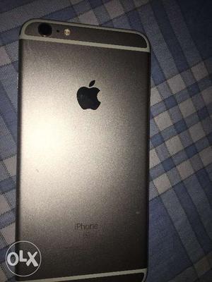 1 yr old iPhone 6s Plus gold 16 gbwamt to sell it