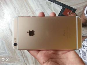 64 gb,gold colour in full new condition, scratch