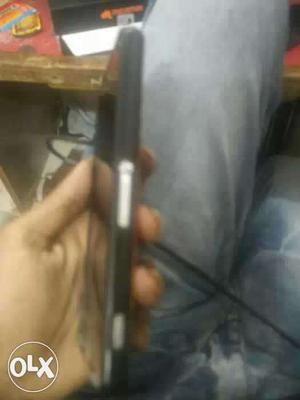 A 1 condision No fault Sony xperia z2 3GB Ram 16 GB