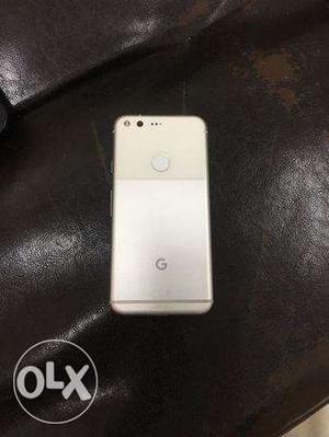Google Pixel XL 4gb 128gb 4mnth old for sell with