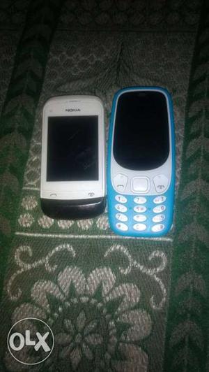 Hi it's good condition but one mobile is not