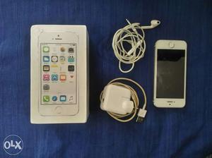 IPhone 5s 32gb silver colour 22 months old with