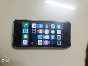 IPhone 5s top Condition mobile, 4g On. With iOS