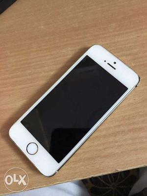 Iphone 5s 16GB for Sale Contact: (95OO1)