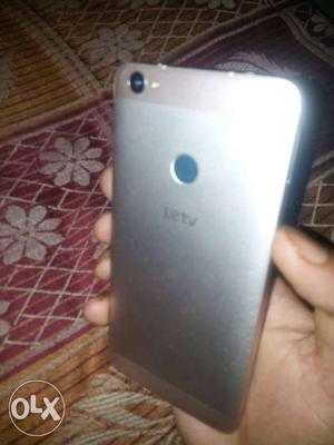 Le echo le 1s in mint condition 3gb ram 32gb ROM