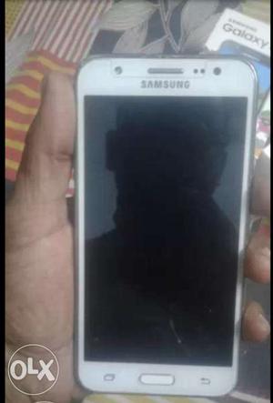 Samsung galaxy j5 urgent sell..In good condition