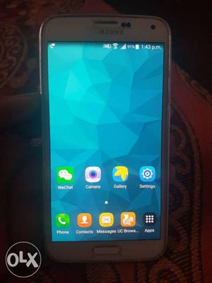 Samsung s5 superb condition sealed 16 mp camera