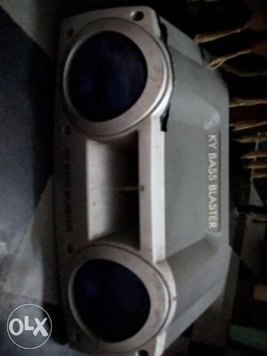 In gud condition and can use for car stereo