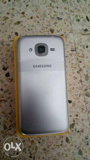 Samsung Galaxy j2 (6) and good condition bill box