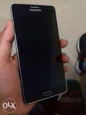 Samsung galaxy A7 in a gud condition no problm