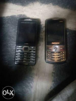 Two mobiles get with out battary