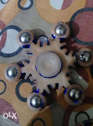 White And Blue Snow Flakes Hand Spinner