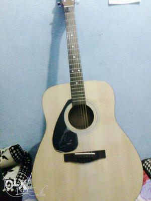 Yamaha F-310 Guitar