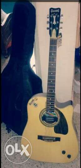 Givson acoustics guitar