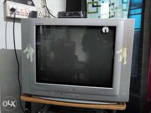 LG tv 21 inch good condition contact