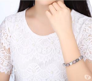 BuenaSuerte Tibetan Silver Pink Crystal Charm Bracelet