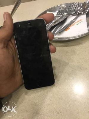 Iphone 5s space gray 16 gb good condition & 11