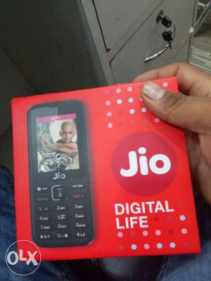 Jio Mobile available