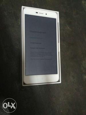 Redmi 4a 3gb ram 32gb rom available with bill and