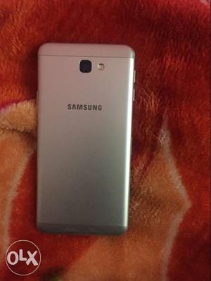 Samsung J7 prime just rs 10 moths old mobile with full