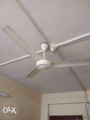48" Crompton ceiling fan, running condition.