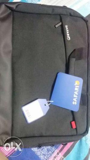 Black Safari Laptop Bag